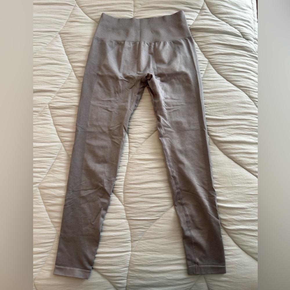 YEOREO High-Waist Seamless Light Gray Leggings